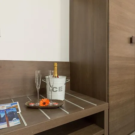 Miamo 3* Castellammare di Stabia